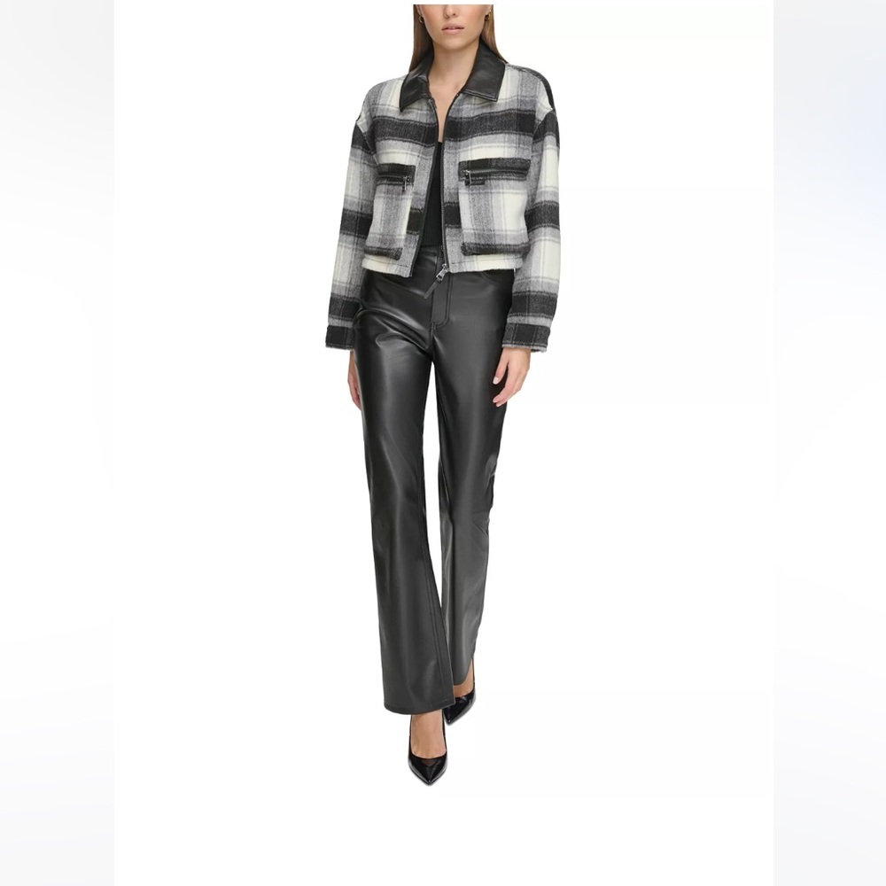 NEW DKNY JEANS Women's Faux-Leather-Trim Cropped Plaid Jacket Size XL.